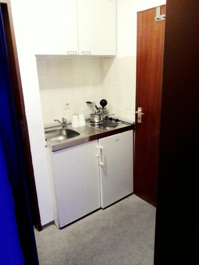 1 Zimmer Appartement/Nurnberg المظهر الخارجي الصورة